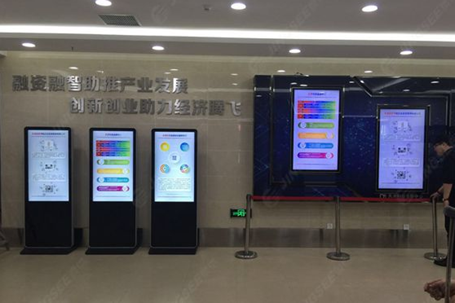 立式广告机案例